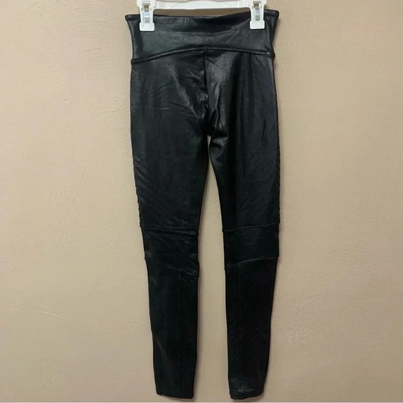 Spanx Faux Leather Moto Leggings Black Size XS Petite NWT New - Picture 8 of 16